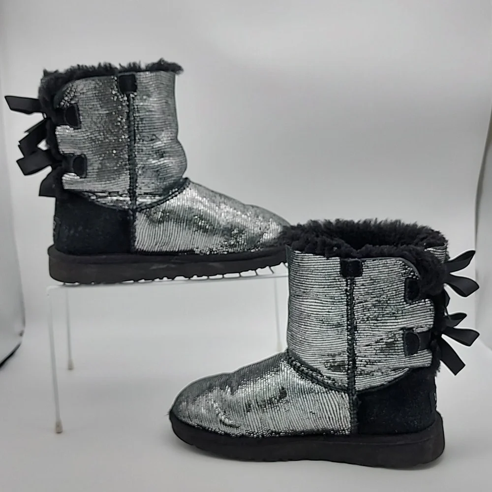 Ugg Australia Kids Bailey Bow Lizard Boot Size Kids 4